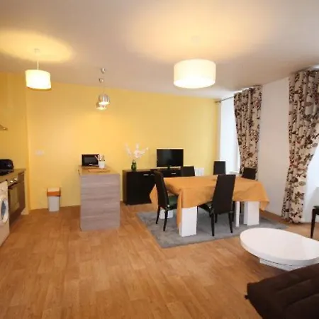 Mont-dore: Bel T3 Renove Au Centre Avec Wifi - Fr-1-608-22 * Mont-Dore