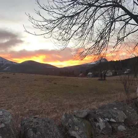 Mont-dore: Bel T3 Renove Au Centre Avec Wifi - Fr-1-608-22